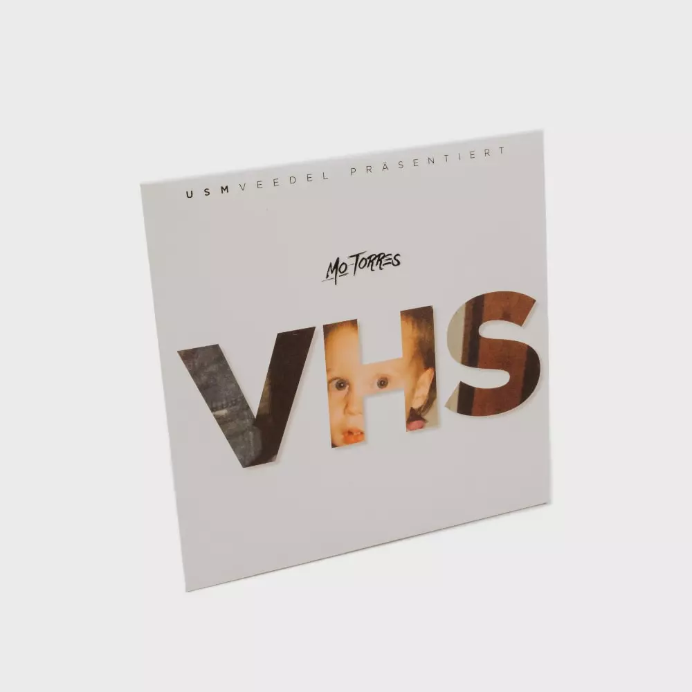 <b>MO-TORRES</b><br>VHS<br>EP